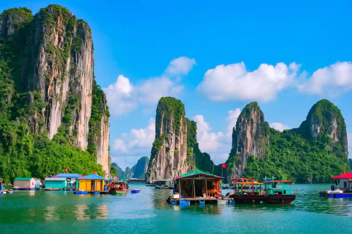 Extending into a recovery break — Hanoi